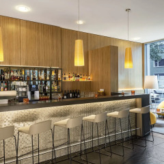 Hotel NH Düsseldorf City Nord гостиничный бар