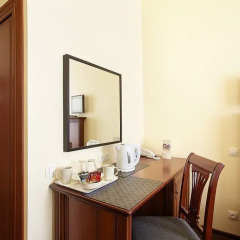 Гостиница Nautilus Inn 3* Улучшенный номер с двуспальной кроватью