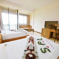 Отель Supalai Resort And Spa Phuket 3* Номер Делюкс с двуспальной кроватью