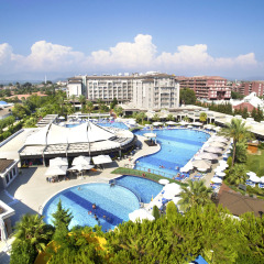 Sunis Elita Beach Resort Hotel & Spa – All Inclusive бассейн