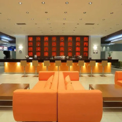 smartline Cosmopolitan Hotel вестибюль отеля