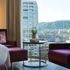 Renaissance Zurich Tower Hotel 5* Представительский номер с различными типами кроватей