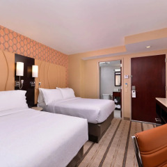 Отель Holiday Inn New York City - Times Square 3* Стандартный номер с различными типами кроватей фото 8