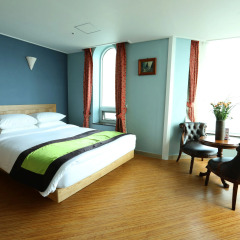 Castle Beach Tourist Hotel 3* Номер Делюкс с различными типами кроватей