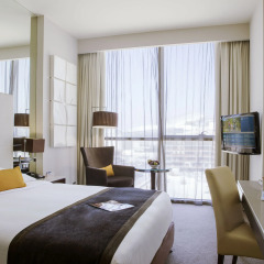 Отель Centro Barsha by Rotana Стандартный номер с различными типами кроватей фото 2