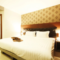 Hemingways Silk Hotel 3* Улучшенный номер с различными типами кроватей фото 2