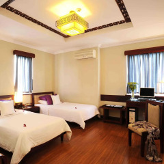Orchid Hotel 3* Номер Делюкс с различными типами кроватей