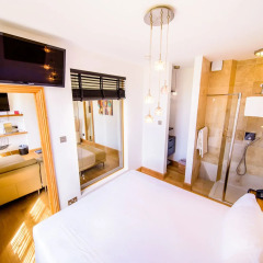 Hotel Una 4* Люкс с различными типами кроватей