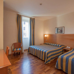 Hotel Laurentia 3* Стандартный номер с различными типами кроватей фото 7