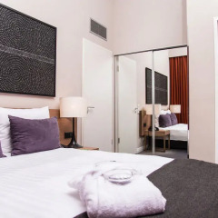 Adina Apartment Hotel Berlin CheckPoint Charlie комната для гостей фото 5