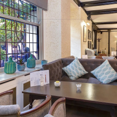 Best Western Red Lion Hotel гостиничный бар