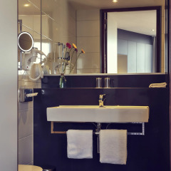 Mercure Hotel Amersfoort Centre 4* Улучшенный номер с различными типами кроватей
