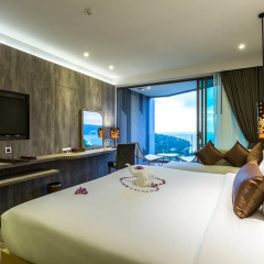 Отель Crest Resort & Pool Villas комната для гостей фото 9