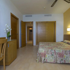 Amare Beach Hotel Ibiza 4* Стандартный номер с различными типами кроватей