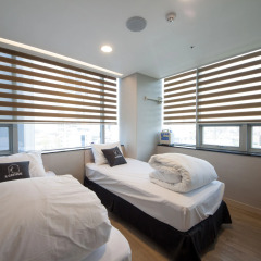 Отель K-Guesthouse Dongdaemun Premium 2* Стандартный номер с 2 отдельными кроватями
