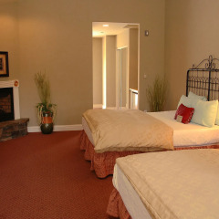 Отель Cambria Pines Lodge 3* Улучшенный номер с различными типами кроватей