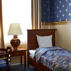 Milling Hotel Plaza 4* Стандартный номер с разными типами кроватей