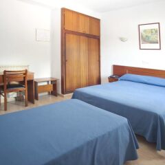 Hotel Roca 2* Стандартный номер с различными типами кроватей