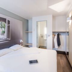 B&B Hotel Paris Le Bourget 2* Стандартный номер с двуспальной кроватью
