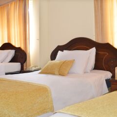 Hotel Plaza Versalles 3* Стандартный номер с различными типами кроватей