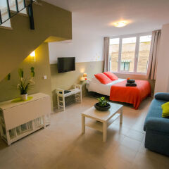 Апартаменты Holidays2Malaga Juan de Mena Apartments комната для гостей фото 2