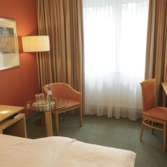 Upstalsboom Hotel Friedrichshain 4* Стандартный номер с различными типами кроватей фото 2