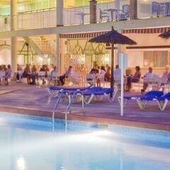Hi Palmanova Hotel бассейн