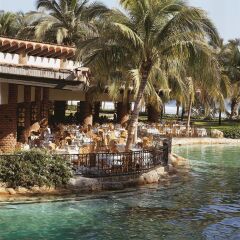 Отель The Fairmont Acapulco Princess пляж