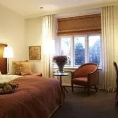 Ascot Hotel 4* Улучшенный номер с различными типами кроватей
