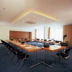 TOP Hotel Erzgiesserei Europe Munich конференц-зал