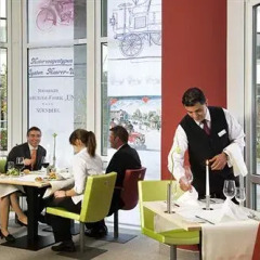 NOVINA HOTEL Wöhrdersee Nürnberg City детские мероприятия