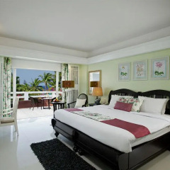 Отель Thavorn Palm Beach Resort Phuket 5* Номер Делюкс с различными типами кроватей фото 2