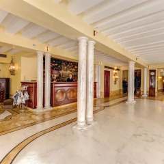 Hotel Continental вестибюль