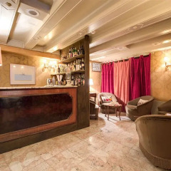 Hotel Continental гостиничный бар
