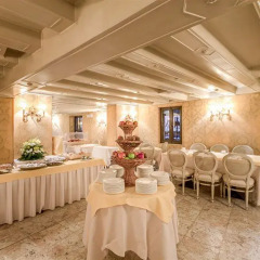 Hotel Continental место для завтрака