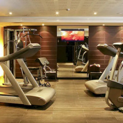 Отель Sofitel Paris Le Faubourg гимнастика