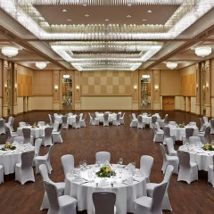 Отель Hilton Düsseldorf банкетный зал