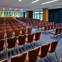 Отель Hilton Düsseldorf конференц-зал фото 4