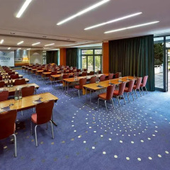 Отель Hilton Düsseldorf конференц-зал