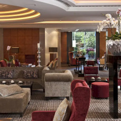 Hotel Palace Berlin лобби лаундж