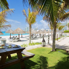 Отель Reflect Krystal Grand Cancun площадка для барбекю/пикника