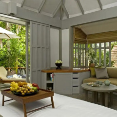 Отель The Surin Phuket 5* Улучшенный коттедж с разными типами кроватей фото 2