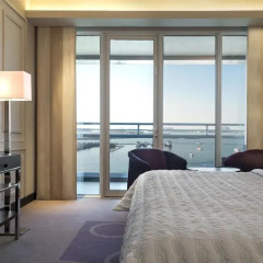 Отель Le Méridien Mina Seyahi Beach Resort & Marina комната для гостей фото 5