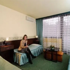 Отель Europa Hotels & Congress Center Superior комната для гостей