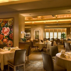 Отель Conrad Centennial Singapore ресторан