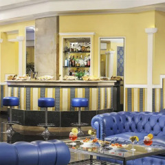 Grand Hotel Plaza Milan гостиничный бар