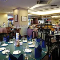 Отель Berjaya Penang Hotel Малайзия, Пенанг - 1 отзыв об отеле, цены и фото номеров - забронировать отель Berjaya Penang Hotel онлайн питание фото 3