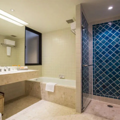 Отель Chatrium Residence Sathon Bangkok 4* Номер Делюкс с различными типами кроватей фото 4