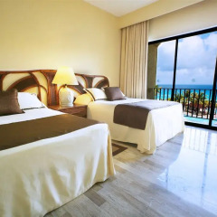 Отель The Royal Caribbean - An All Suites Resort Мексика, Канкун - 9 отзывов об отеле, цены и фото номеров - забронировать отель The Royal Caribbean - An All Suites Resort онлайн комната для гостей фото 2