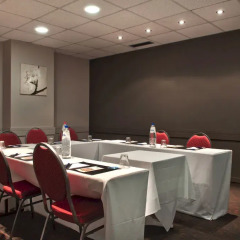 Отель NH Brussels Carrefour de l'Europe Брюссель конференц-зал фото 2